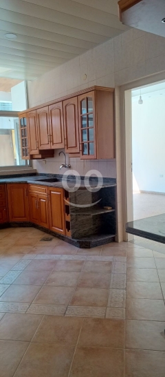 Apartment for Sale in Koraytem 200sqm | شقة للبيع في قريطم مساحة 200 متر