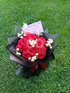 Handcrafted Red Satin Rose Bouquet | باقة ورد أحمر من الساتان — 2