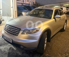 INFINITI FX35 2005