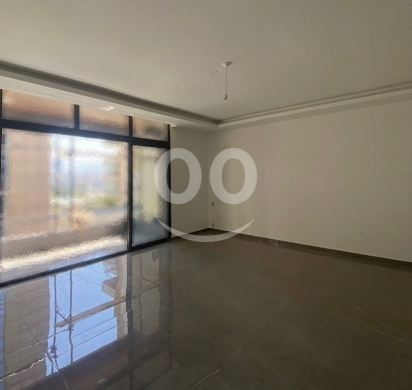 A 182 m2 apartment for sale in Adlieh - شقة للبيع في العدلية — 2