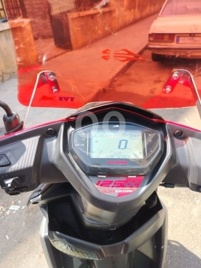 Motorcycles & ATVs dans Tripoli - Tvs 2022