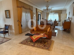 شقة للبيع في الجناح بالقرب من BHV - 270 متر مربع | Apartment for Sale in Jnah near BHV - 270sqm