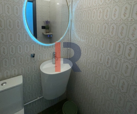 R9-3680 Office for Rent in Mina – Tripoli, Furnished, Renovated — 7