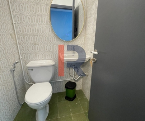 R9-3681 Office for Rent in Mina – Tripoli, 45 m², Furnished, Renovated, Shabby Chic — 8