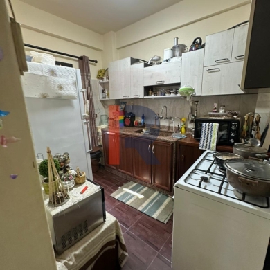 R9-3682 Apartment for Sale in Zahriyeh – Tripoli, 200 m² — 2