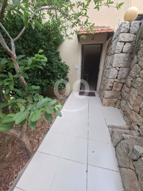 Apartments for rent in Jbeil - استديو شبه مفروش للإيجار في جبيل قرب الجامعة اللبنانية الأمريكية | Semi-Furnished Studio for Rent