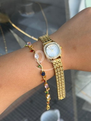 Clothes, Footwear & Accessories in Beirut City - ساعة نسائية ستانلس ستيل مع بلاك توليب | Stainless Steel Women&#039;s Watch with Black Tulip