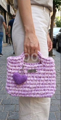 حقيبة يدوية مميزة بمقاس 25 × 22 سم | Handmade Bag, 25 × 22 cm