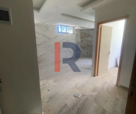 R9-3698 Apartment for Sale in Btouratij – Koura, 90 m² + Garden, Ground Floor
