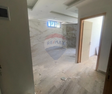 شقق للبيع في Btouratij - R9-3698 Apartment for Sale in Btouratij &ndash; Koura, 90 m&sup2; + Garden, Ground Floorشقة للبيع في بتوراتيج الكورة &ndash; 90 م&sup2; + حديقة، الطابق الأرضي