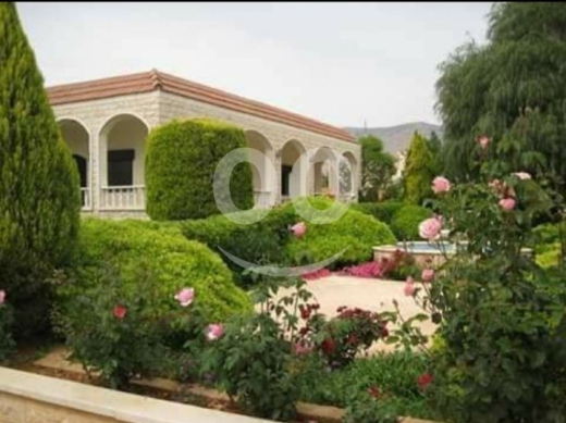 فلل للبيع في هرمل - فيلا للبيع في الهرمل قرب مستشفى العاصي | Villa for Sale in Hermel Near Al-Assi Hospital