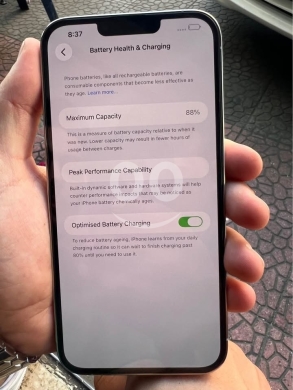 Mobile phones in Tripoli - Iphone 13pro max 128g