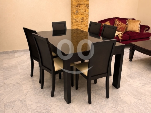 Dining room dans Chiyah - طاولة سفرة عصرية مع ٦ كراسي جديدة للبيع | Modern Dining Table with 6 New Chairs for Sale