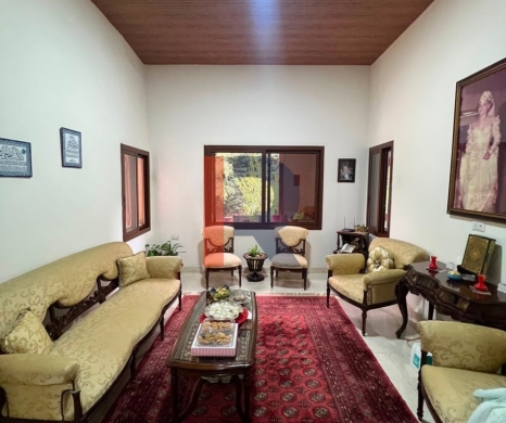 R9-3735 Semi-Furnished Countryside House for Sale in Al Danniyeh – Tripoli, 170 Years Old — 4