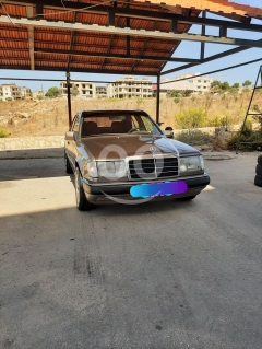 مرسيدس E300 بحالة ممتازة للبيع | Mercedes E300 in Excellent Condition for Sale