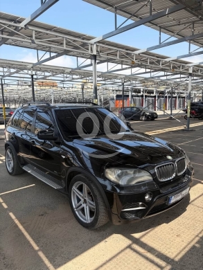 BMW in Beirut City - BMW X5 موديل ٢٠١٣