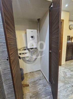 شقة للبيع في الدبية مع تراس | Apartment for Sale in Debbiyeh with Terrace — 3