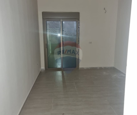 Apartments for sale dans Dahr el-Ain - R9-3167 Apartment for Sale in Daher Al Ain &ndash; Koura شقة أرضية للبيع في ضهر العين الكورة m&sup2;160 + 80 m&sup2; Garden