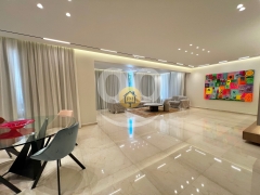 شقة فاخرة ومفروشة بالكامل للإيجار في وسط بيروت - ميناء الحصن | Fully Furnished Apartment for Rent