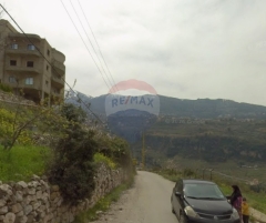 R9-3761 Land for Sale in Mrah El Sfireh – North Lebanon, 6,262 m², Residentialأرض للبيع في مراح السفيرة شمال لبنان – 6,262 م²، سكني