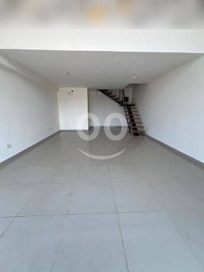 Autres biens immobiliers dans Batroun - محل للايجار في البترون