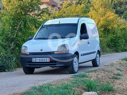 Renault dans Halba - Renault 99