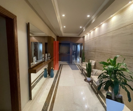 R9-3769 Super Deluxe Apartment for Sale in Mina Road – Tripoli, 400 m²