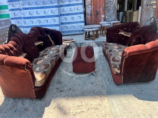 Other home furniture dans Tripoli - كنباي عدد كبيره