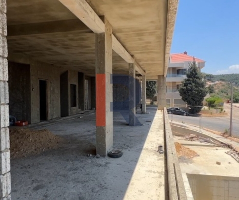 R9-3781 Villa for Sale in Deddeh – Koura, 1,600 m² Building, 1,000 m² Land — 9