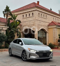 سيارة هيونداي إلنترا 2019 ليمتد (أوراق أجنبية) - للبيع بسعر مميز | Hyundai Elantra 2019 Limited