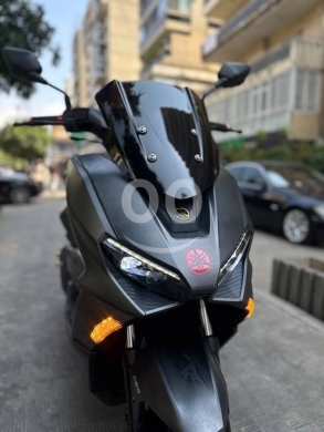 Motorcycles & ATVs dans Tripoli - V max 2022