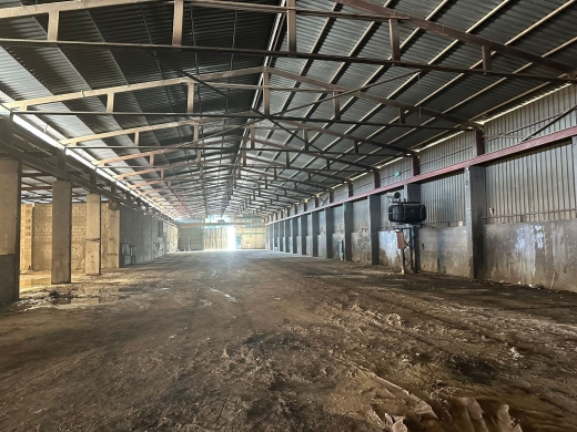 عقارات تجارية للإيجار في تعنايل - Depot / Hangar for Rent in Taanayel (Mandara) - Bekaa
