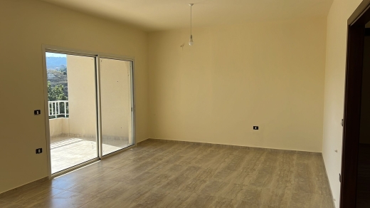شقق للبيع في بجدرفل - Apartment for Sale in Bejdarfil - Batroun