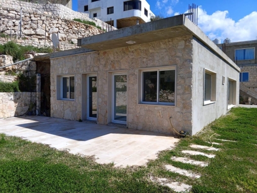 اراضي للبيع في البترون - Land for Sale in Bkesmaya - Batourn