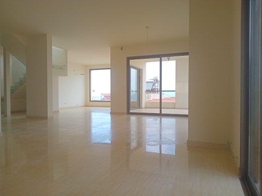 فلل للبيع في المتن - Duplex for Sale in Broumana - Maten