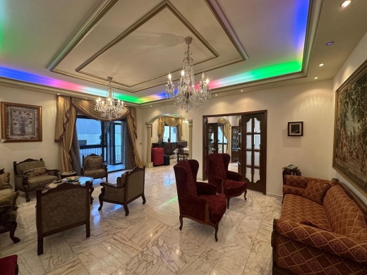 Apartments for sale dans Baabda - Apartment for Sale in Hadath - Baabda