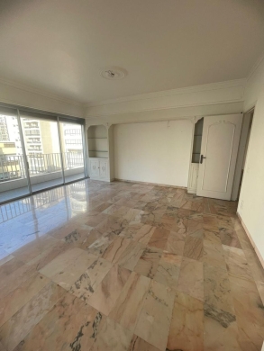 شقق للإيجار في مدينة بيروت - Apartment for Rent in Ain Tineh - Beirut
