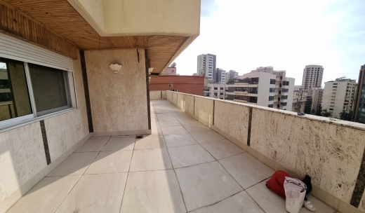 Luxury Apartment for Sale Raouche - Beirut — 2