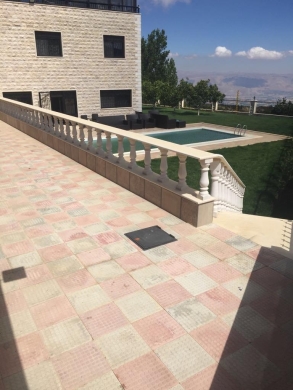 Majestic Villa for Sale n Sannine - Baabda — 12