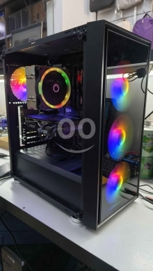 قطع غيار الكمبيوتر وملحقات البرامج في طرابلس - Gaming Case i7 8th K 1660Ti