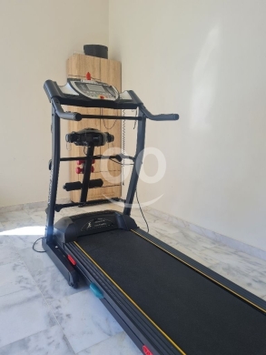 الرياضة، السياحة والسفر في بشامون - treadmill excellent condition جهاز مشي