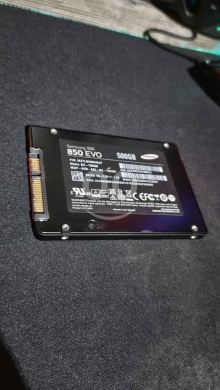 Computers Parts & Software Accessories in Tripoli - Samsung Evo 850 500GB