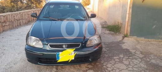 Honda dans Halba - Honda ٩٦