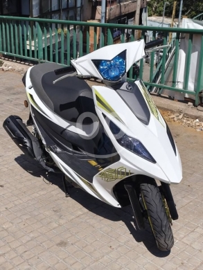 Motorcycles & ATVs dans Beyrouth - Gr 2026