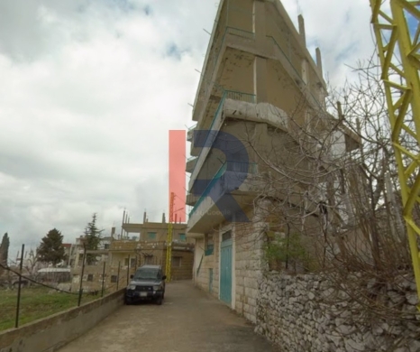 R9-3794 Land for Sale in Bikaasefrine – Danniyeh, 1,100 m², Zoning 20/40, Residential