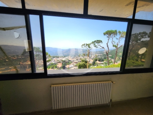 230 m2 شقة فاخرة للبيع في فالوغا بإطلالة ساحرة | Luxury Apartment for Sale in Fallougha