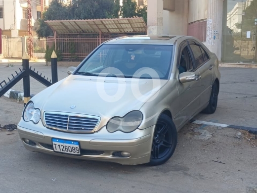 مرسيدس C240 2003