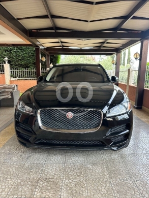 جاكوار إف بيس 2017 بلاك إيديشن خارقة النظافة | Jaguar F-Pace 2017 Black Edition