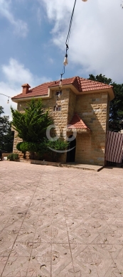 فيلا للإيجار مع مسبح في عاليه | Villa for Rent with Pool in Aley