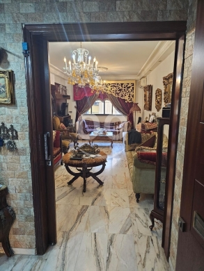 شقة للبيع في مار الياس طلعة جنبلاط بسعر 265 ألف نهائي|Apartment for Sale in Mar Elias Jomblat Ascent